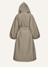 Load image into Gallery viewer, AW25 COAT 07 GREY