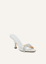 Load image into Gallery viewer, AW25 SANDALS SATIN WHITE