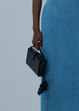 Load image into Gallery viewer, Apolonia bag in black leather with flower charm