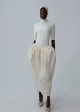 Load image into Gallery viewer, AW25 DRESS 04 CREAM
