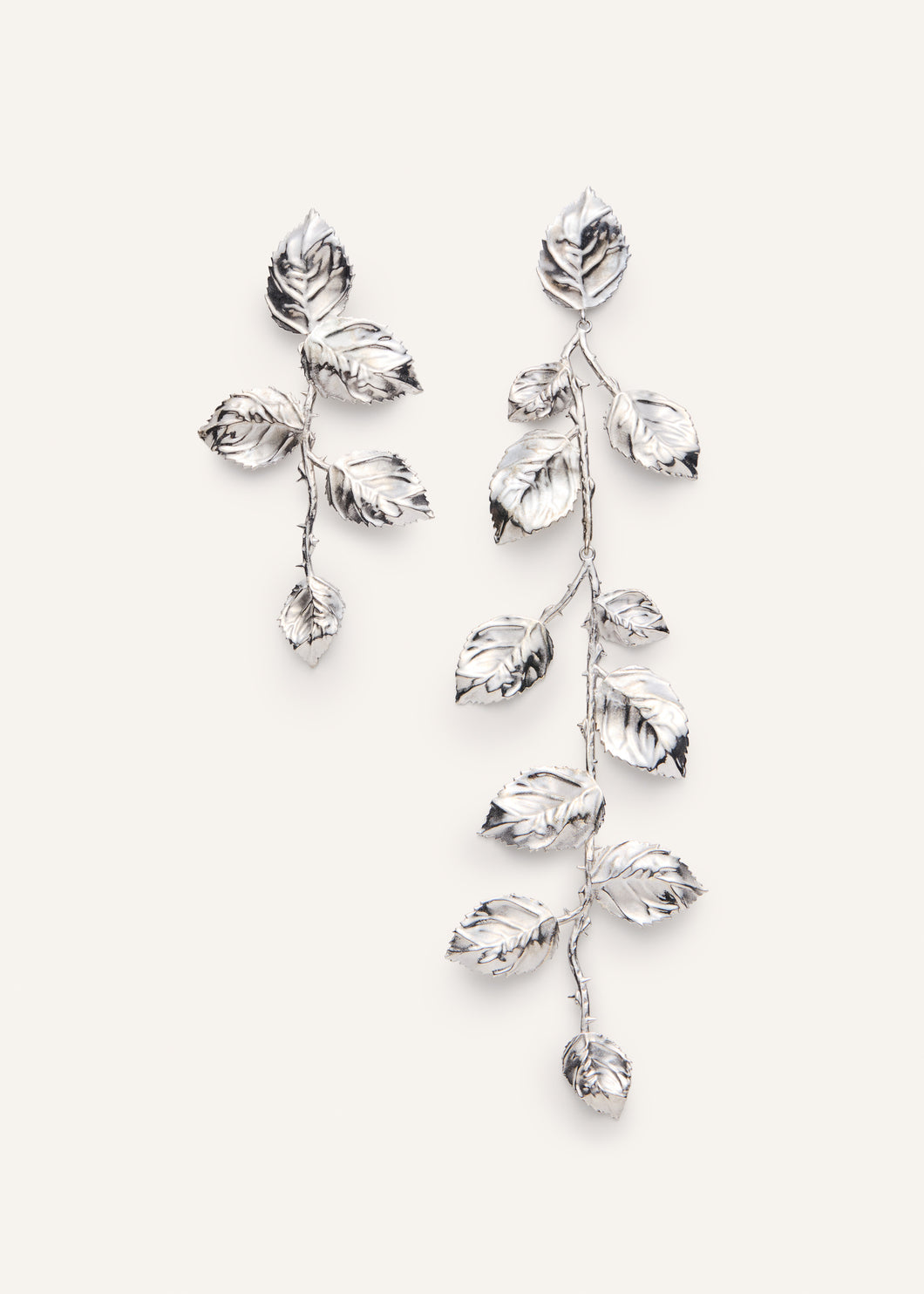 AW25 EARRINGS 07 RHODIUM