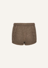 Load image into Gallery viewer, AW25 KNITWEAR 02 SHORTS BROWN
