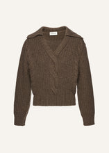 Load image into Gallery viewer, AW25 KNITWEAR 03 SWEATER BROWN
