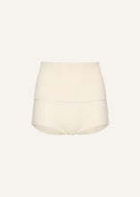 Load image into Gallery viewer, AW25 KNITWEAR 04 SHORTS CREAM
