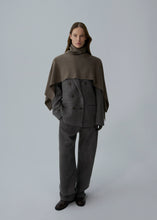 Load image into Gallery viewer, AW25 KNITWEAR 13 TOP BEIGE
