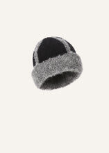 Load image into Gallery viewer, AW25 KNITWEAR 20 HAT BLACK
