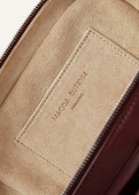 Load image into Gallery viewer, Brigitte square bag in burgundy leather and silver
