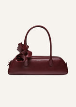 Load image into Gallery viewer, Brigitte trapeze bag in burgundy leather and silver
