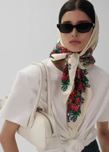 Load image into Gallery viewer, Folk floral print scarf in cream
