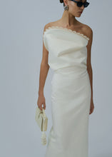 Load image into Gallery viewer, PF25 DRESS 13 CREAM
