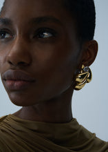 Load image into Gallery viewer, PF25 DRESS 37 BEIGE
