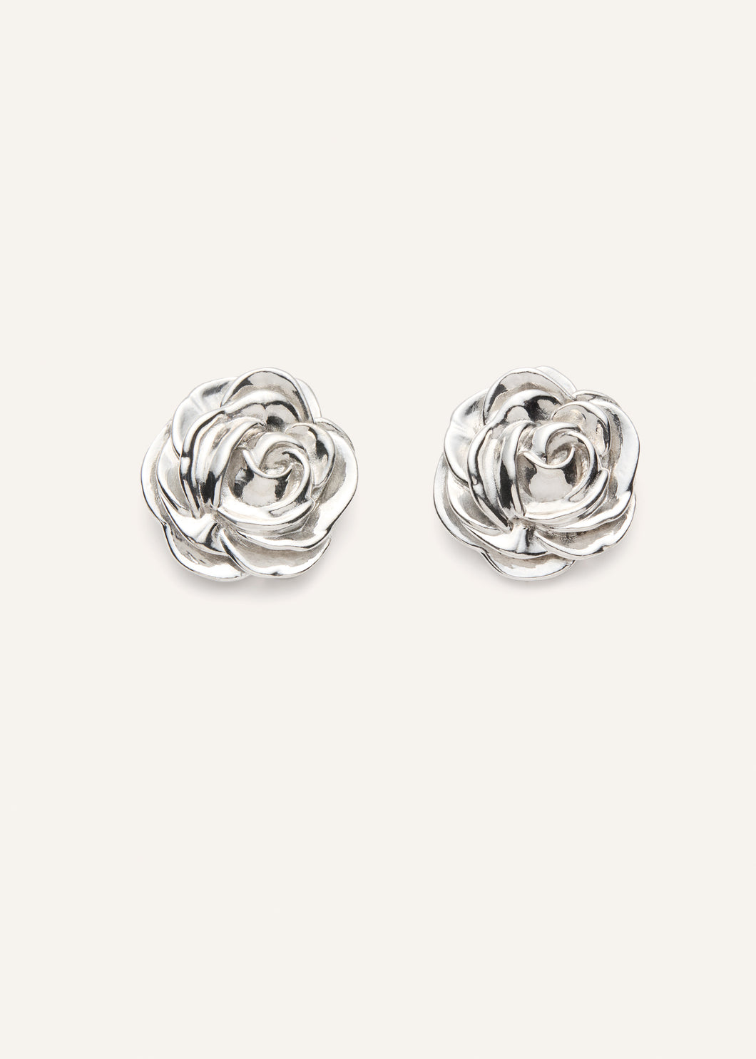 PF25 EARRINGS 01 RHODIUM