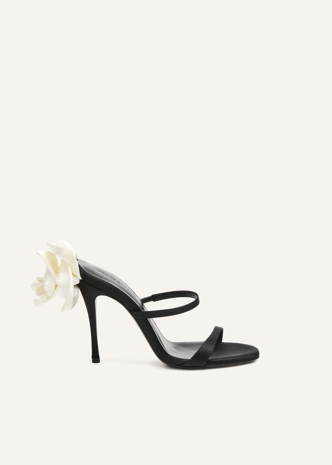 PF25 SANDALS SATIN CREAM FLOWER