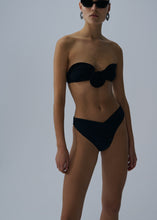Load image into Gallery viewer, PF25 SWIM BRA 03 BLACK
