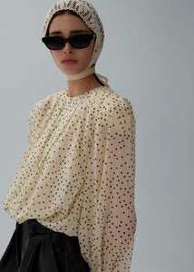 RE25 BLOUSE 07 CREAM DOTS