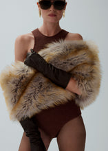 Load image into Gallery viewer, Fur shawl in beige
