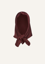 Load image into Gallery viewer, RE25 SCARF 02 BORDEAUX
