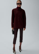 Load image into Gallery viewer, RE25 SHIRT 01 BORDEAUX
