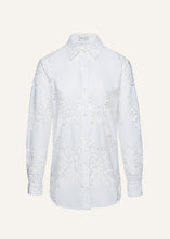 Load image into Gallery viewer, Classic cotton button up shirt in white lace
