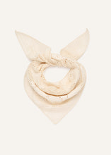 Load image into Gallery viewer, SS25 CROCHET 10 SCARF CREAM

