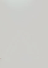 Load and play video in Gallery viewer, Strapless hourglass corset in white lace
