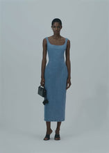 Load and play video in Gallery viewer, PF25 DENIM 04 DRESS LIGHT BLUE

