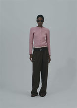 Load and play video in Gallery viewer, PF25 KNITWEAR 06 SWEATER PINK
