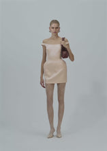 Load and play video in Gallery viewer, PF25 DRESS 16 ORANGE
