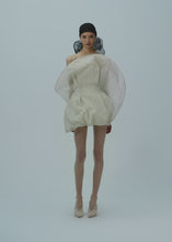 Load and play video in Gallery viewer, SS25 DRESS 10 BEIGE
