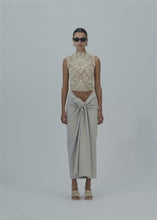 Load and play video in Gallery viewer, PF25 SKIRT 05 GREY
