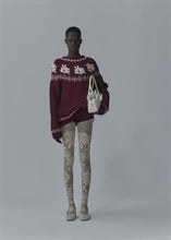 Load and play video in Gallery viewer, AW25 KNITWEAR 19 SHORTS BORDEAUX
