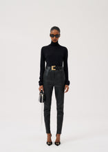 Load image into Gallery viewer, Cashmere turtleneck in black
